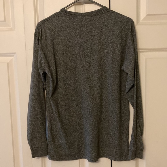 PINK Victoria Secret everyday long sleeve T shirt gray XS Hawaiian flowers - Picture 3 of 10